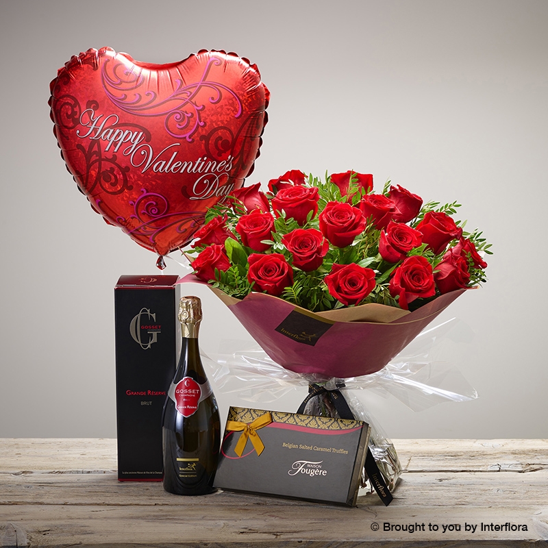 Romantic Rose Gift Set buy online or call 02086 884 922