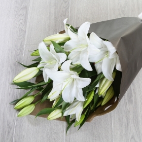 Just Lilies Wrap